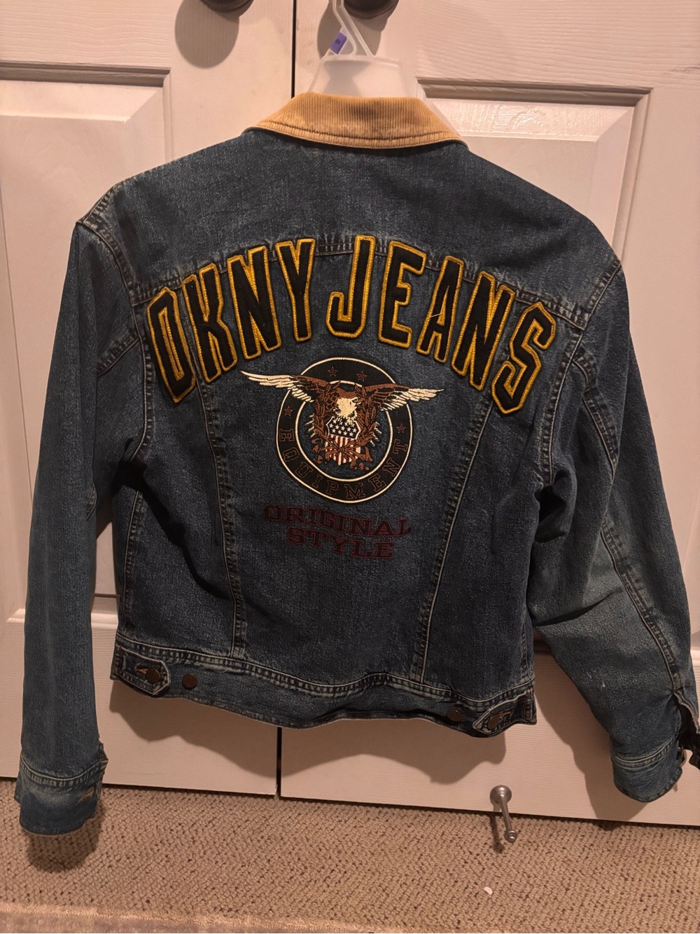 Vintage DKNY JEANS Embroidered Denim Jacket in Blue with Yellow Collar